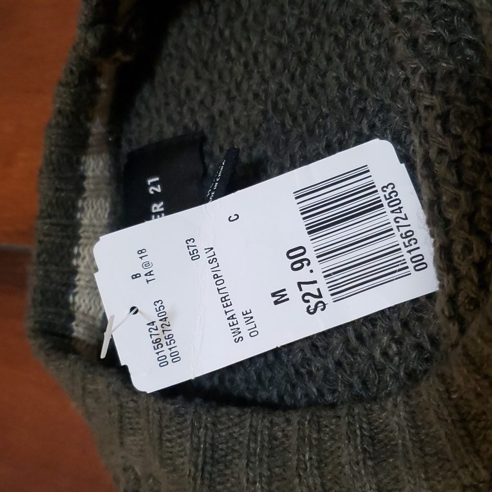 Forever 21 Sweater M - Picture 6 of 7